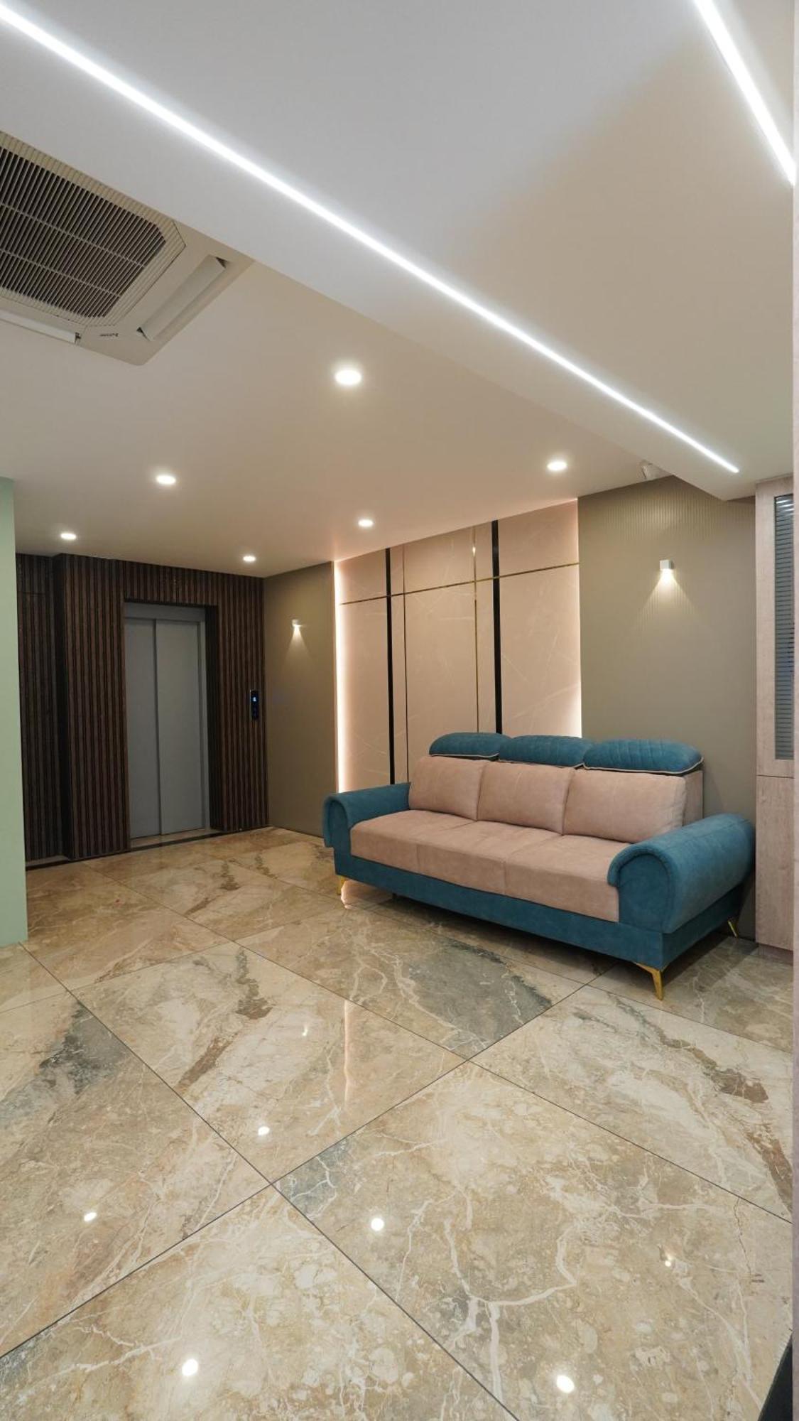 Hotel Hive Inn - Кожикоде Экстерьер фото